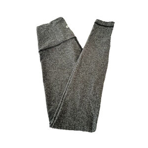 LULULEMON WUNDER UNDER LEGGING 30” DARK GREY COLOR SIZE 6